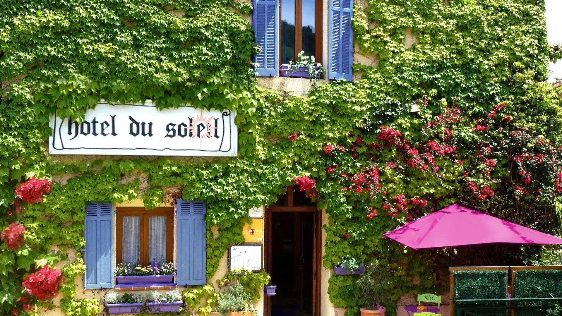 Hôtel Du Soleil Hyères 2*,
