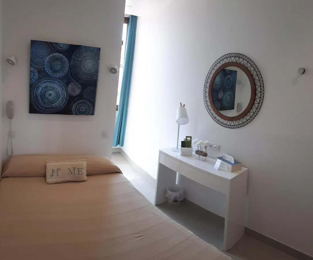 Hotel Hôtel Du Soleil Hyères