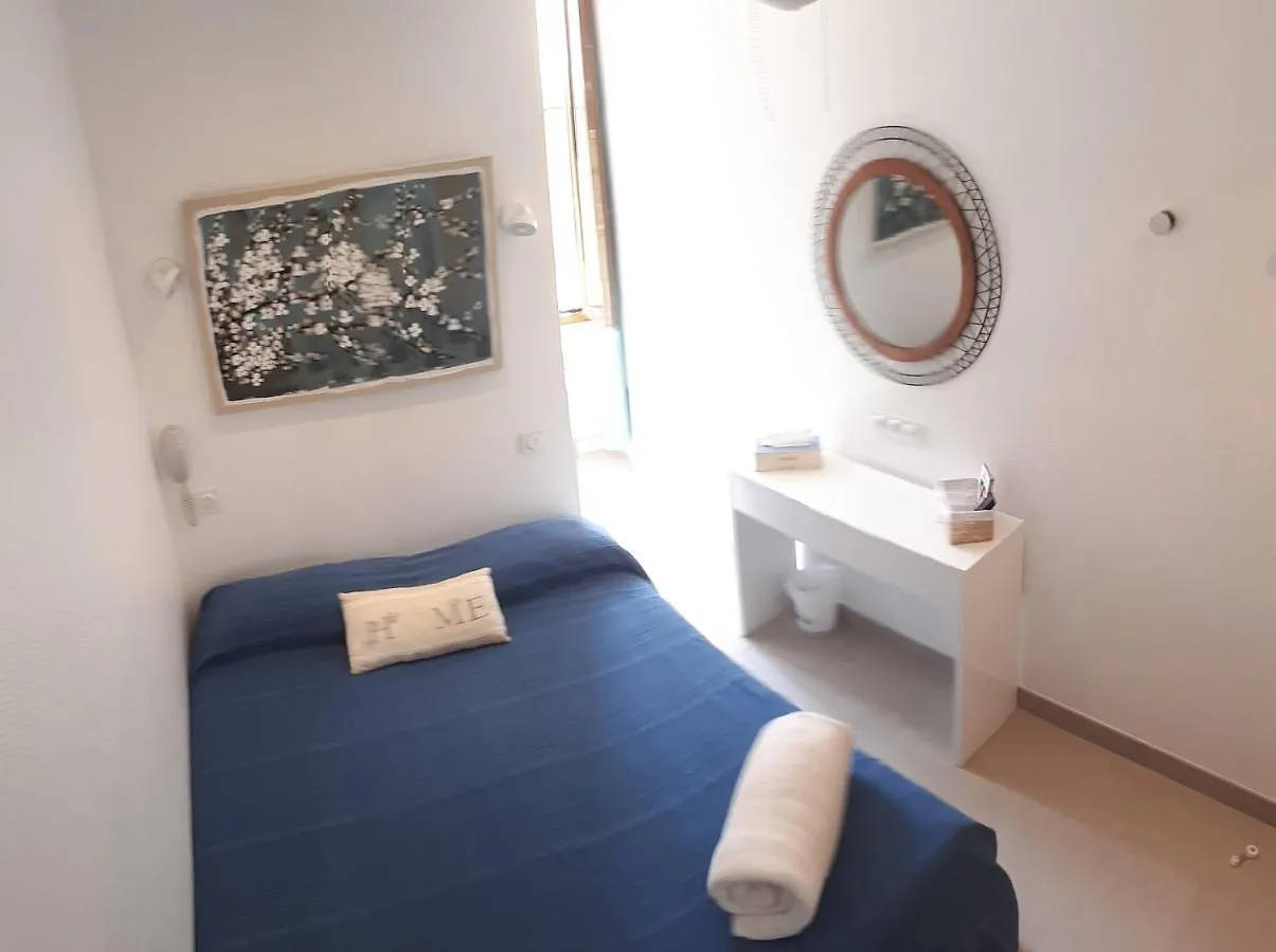 Hôtel Du Soleil Hyères 2*,